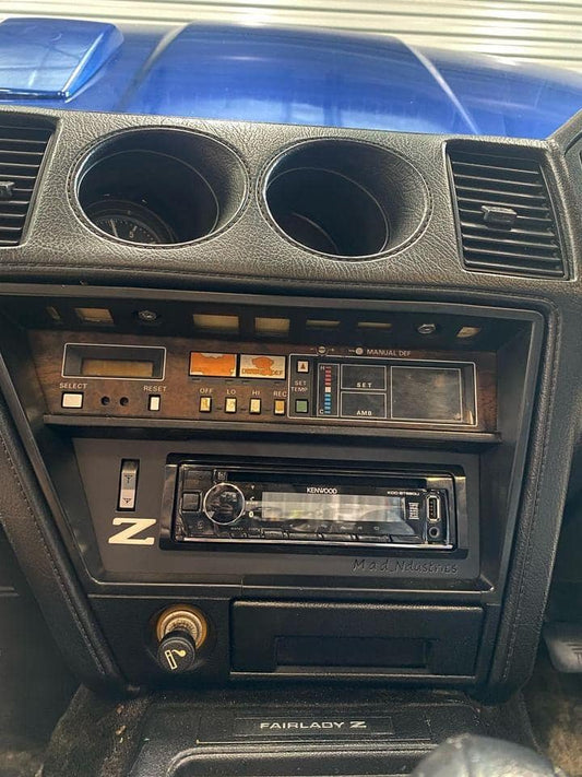 Nissan Z31 Single Din Radio Fascia