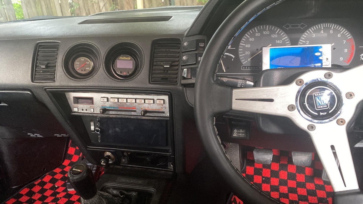 Nissan Z31 Single Din Radio Fascia